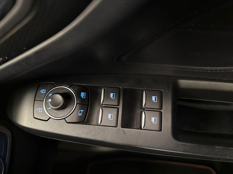 Used Ford Focus GN72OWG 24