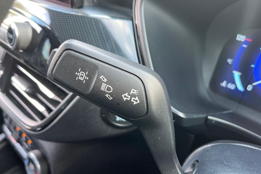 Ford Kuga Photo autoimg-2d02abcbb927c88f0e8be69f651fc013a1d7666e.jpg