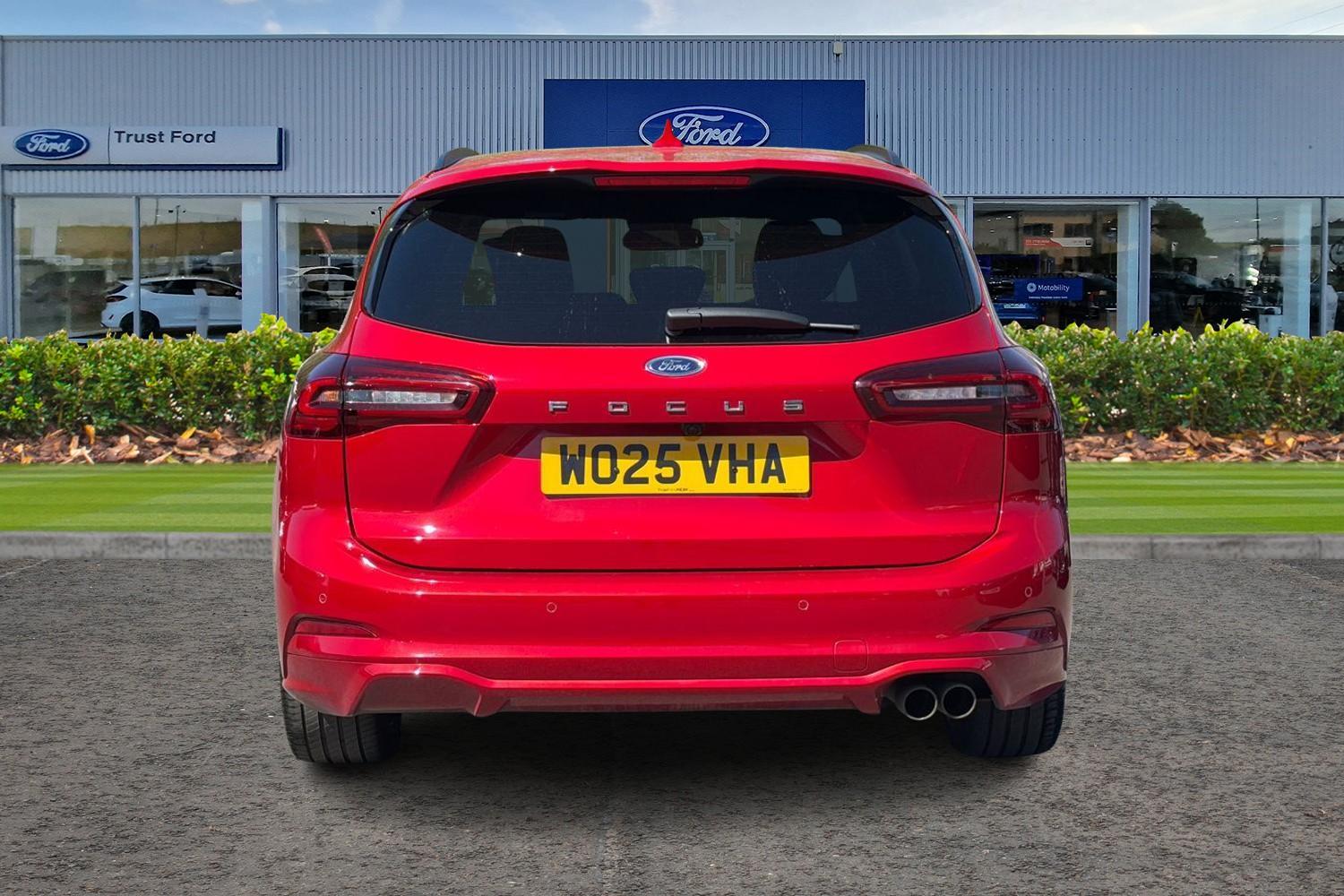 Ford FOCUS Photo 6