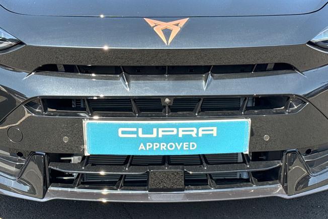 CUPRA Formentor Photo 37