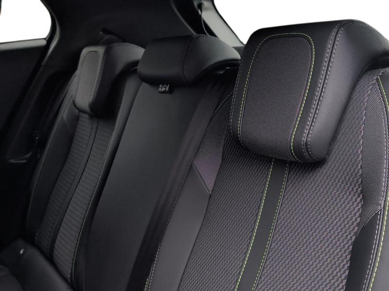 Used Peugeot 2008 KO74ZJV 17