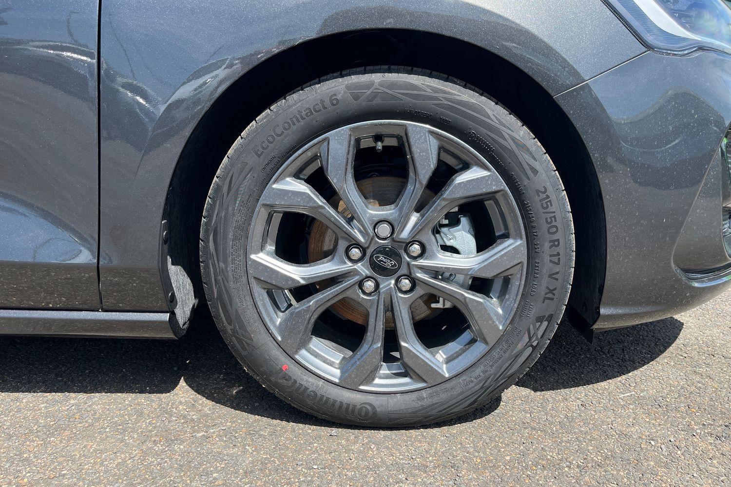 Ford FOCUS Photo 7