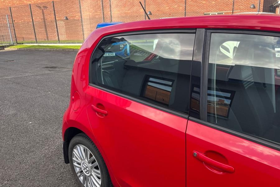 Volkswagen UP Photo autoimg-2d119c29a3c14e4e45c1c66fffdb5cb608811edb.jpg