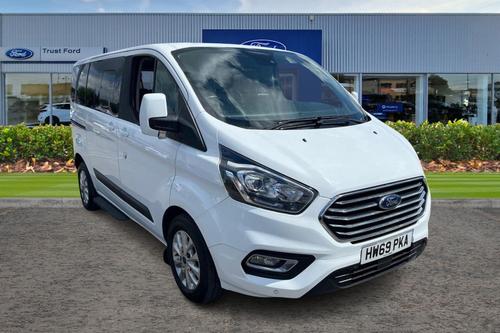 Used Ford TOURNEO CUSTOM HW69PKA 1