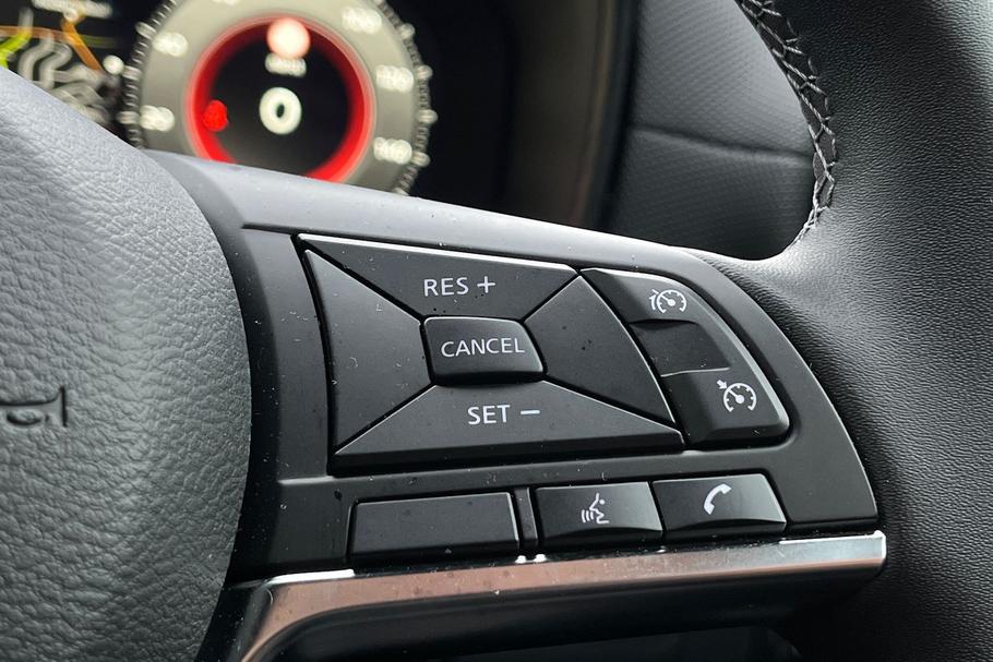 Used Nissan Juke BJ75VGV 37