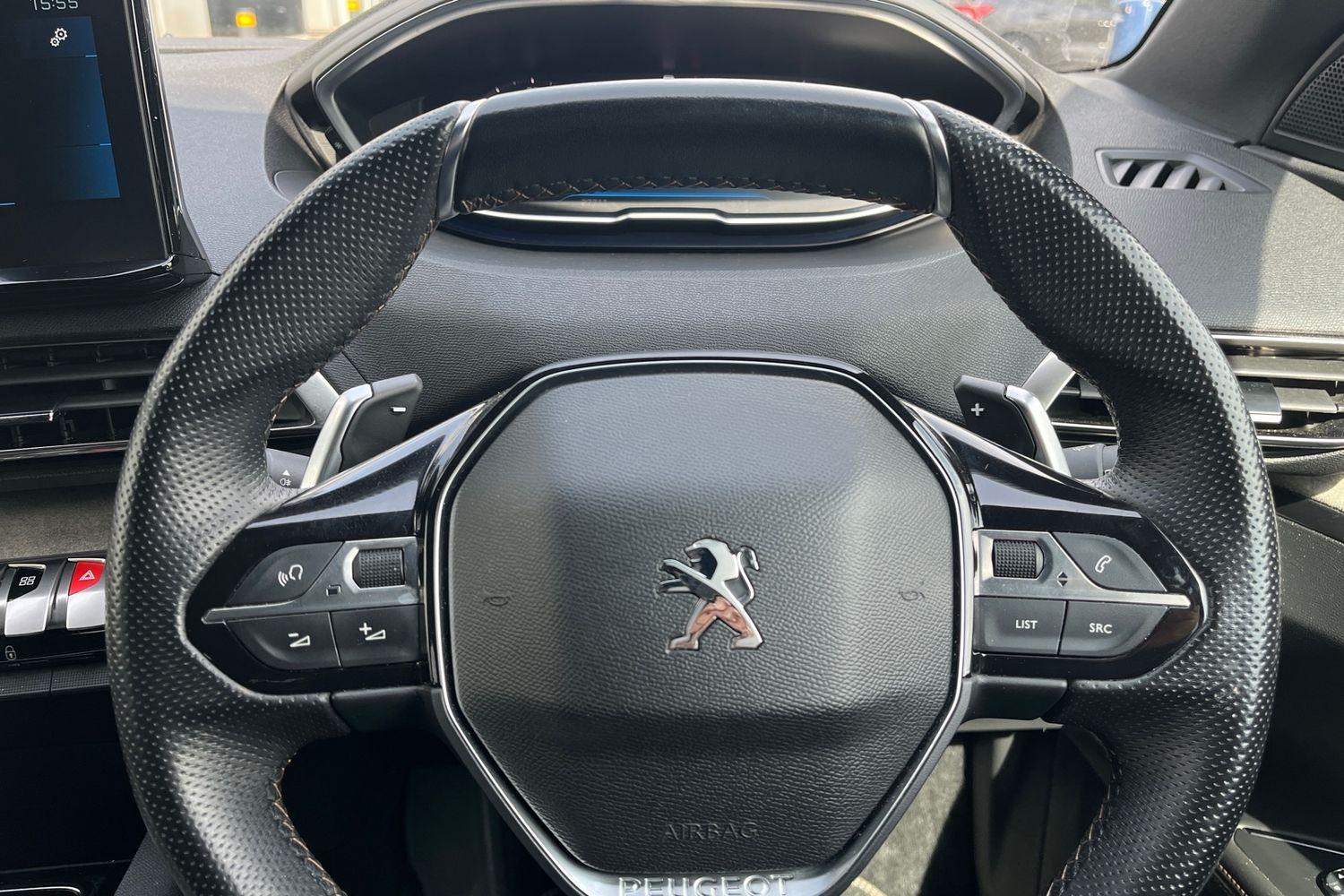 Peugeot 5008 Photo 11