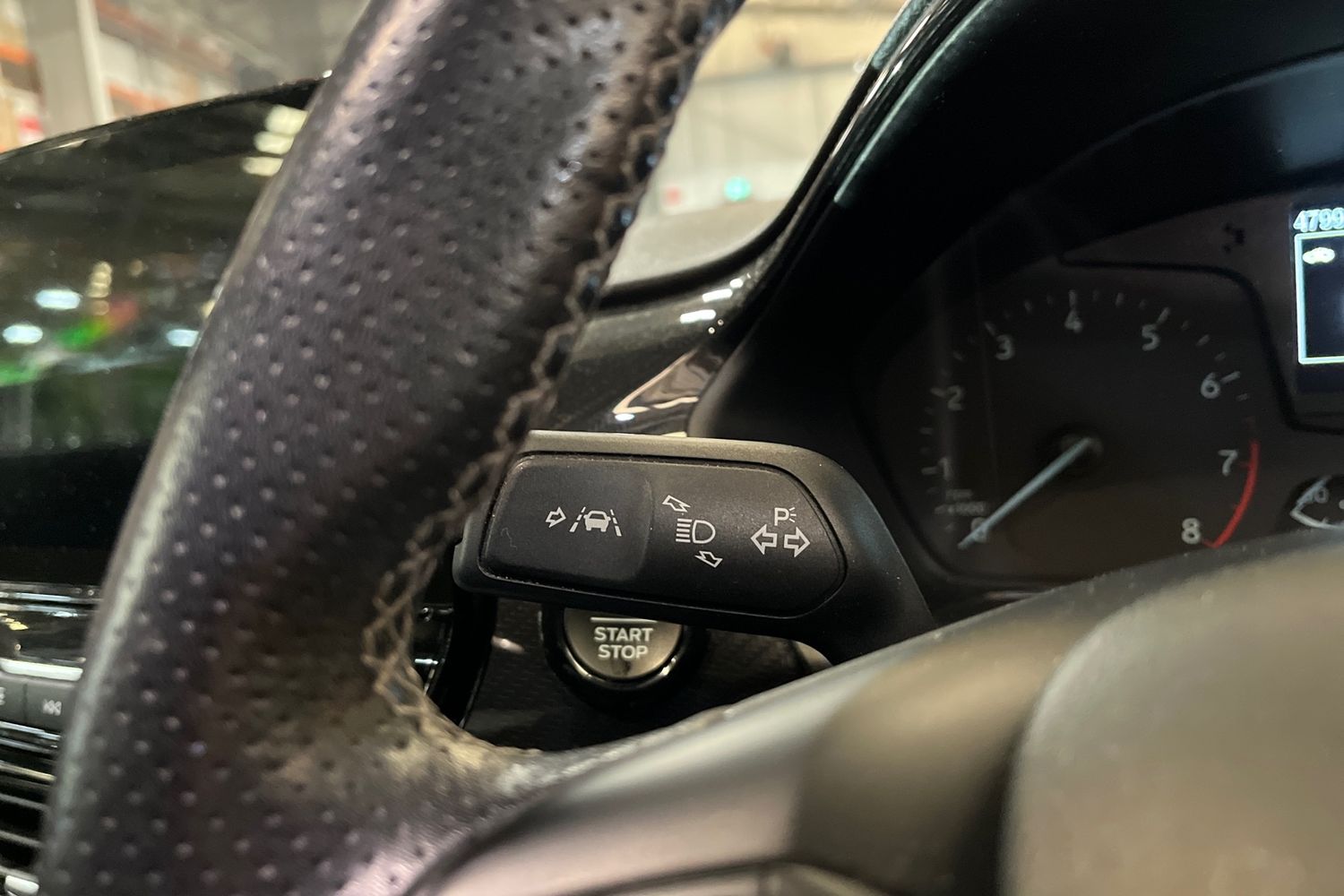 Ford FIESTA Photo 13