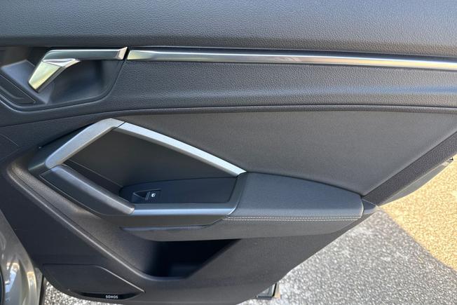 Audi Q3 Photo 40