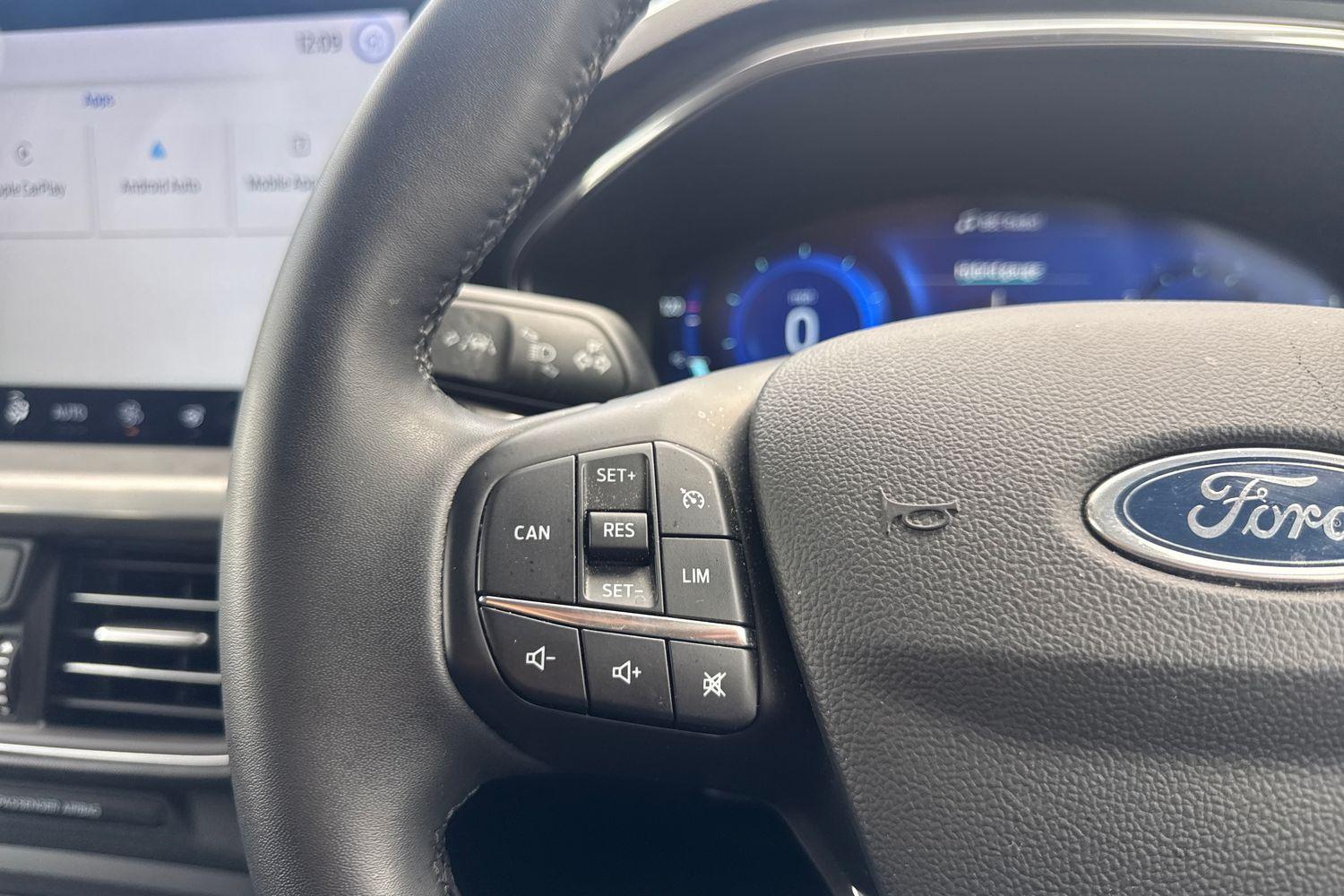 Ford FOCUS Photo 31