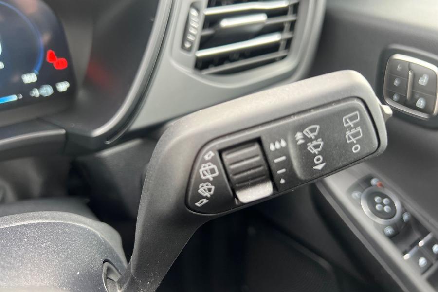 Ford Kuga Photo autoimg-2d2bd62c4a488c61180c34df5d6b3b963126f8e2.jpg