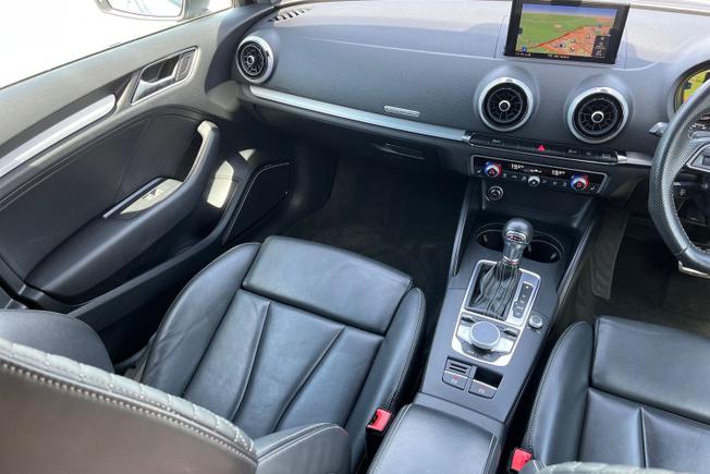 AUDI S3 Photo 54