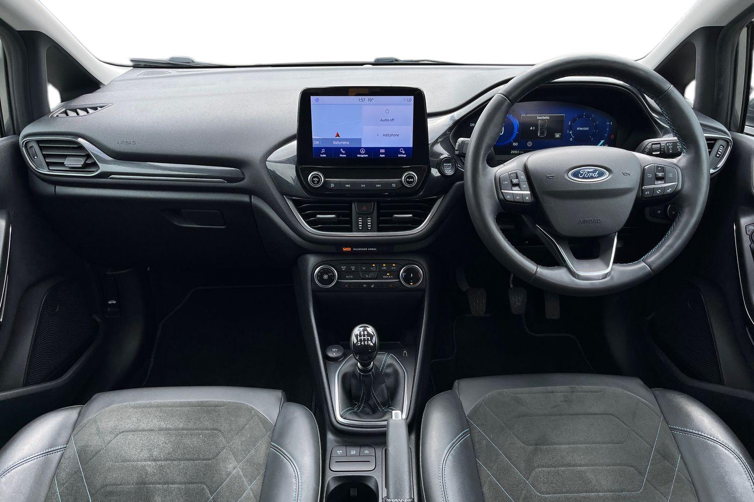 Ford FIESTA Photo 9