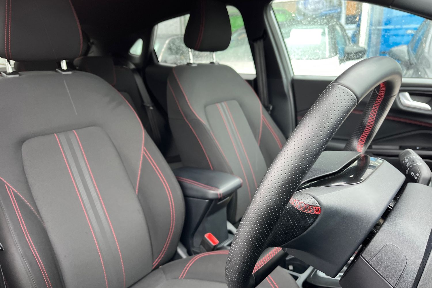 Ford PUMA Photo 16