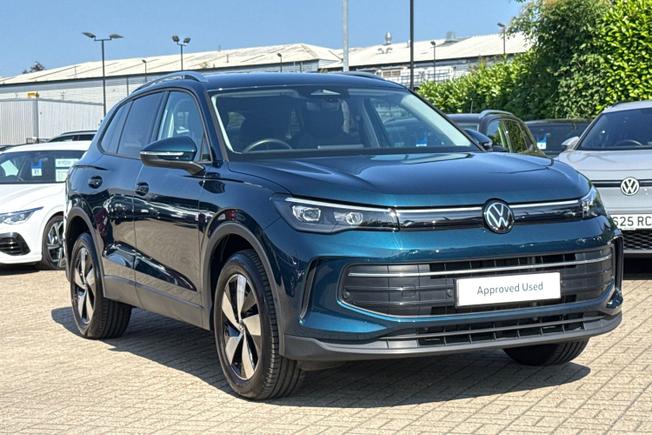 VOLKSWAGEN Tiguan Photo 31