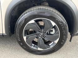 NISSAN X-Trail Photo 5