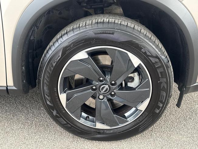 NISSAN X-Trail Photo 5