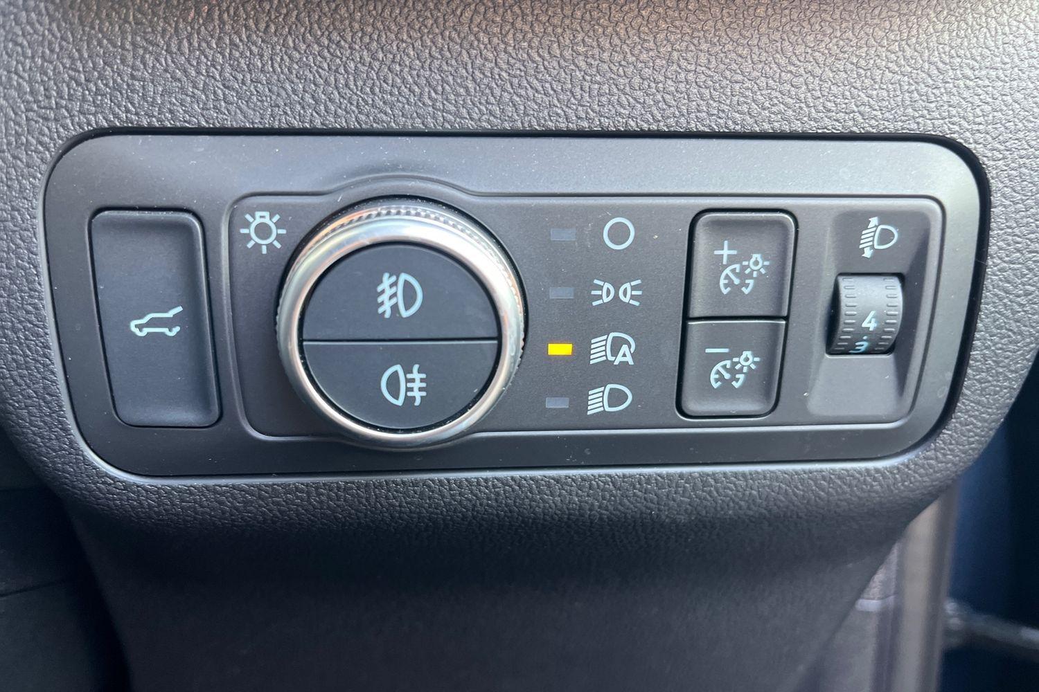 Ford KUGA Photo 26
