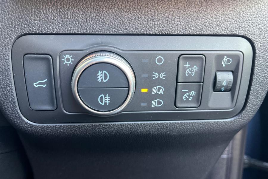 Ford KUGA Photo autoimg-2d45a4d5fb5d8caf212d8fef60fafa06697c4bd4.jpg