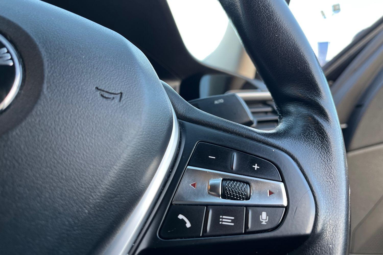 BMW 3 SERIES Photo 28