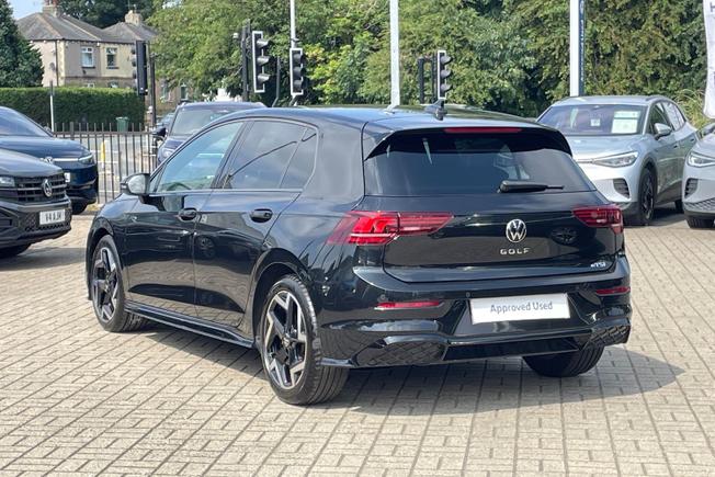 VOLKSWAGEN Golf Photo 33