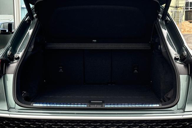 Audi Q3 Photo 12