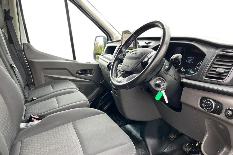 Used FORD TRANSIT HN71OMK 12