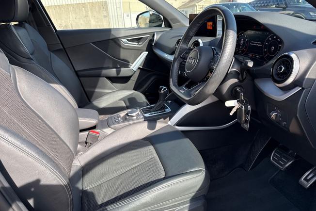 Audi Q2 Photo 31