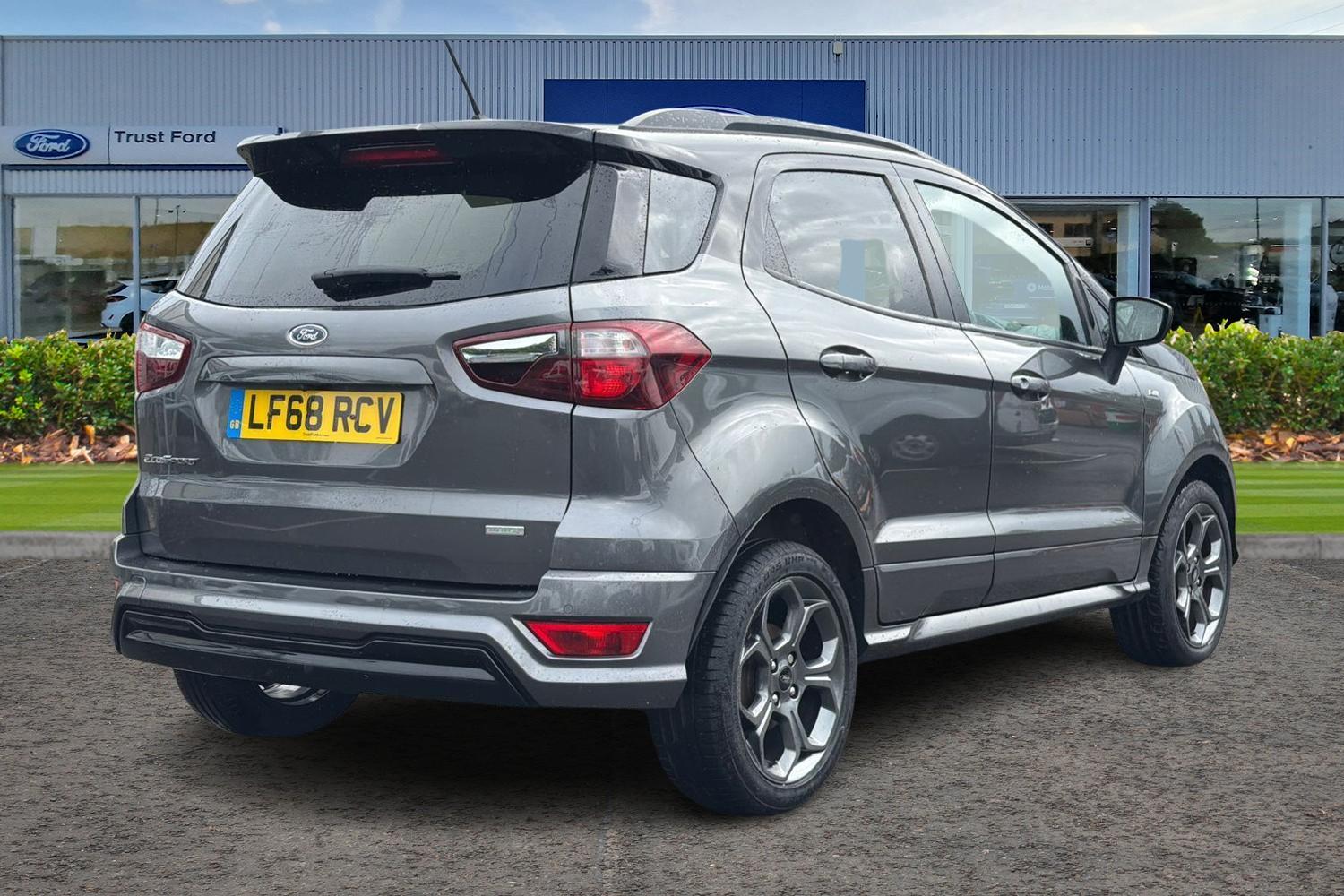 Ford ECOSPORT Photo 3