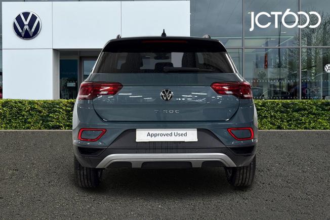 VOLKSWAGEN T-Roc Photo 7