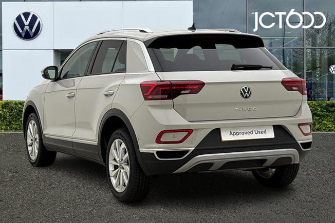 VOLKSWAGEN T-Roc Photo 3