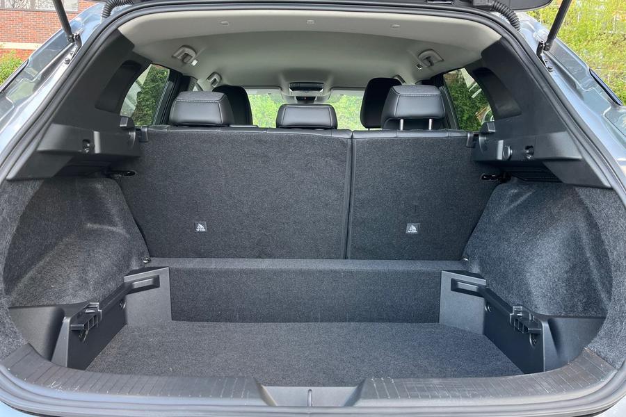 Nissan Qashqai Photo autoimg-2d62eee62e8297a3959fb4a4a37f472fd2bfedf1.jpg