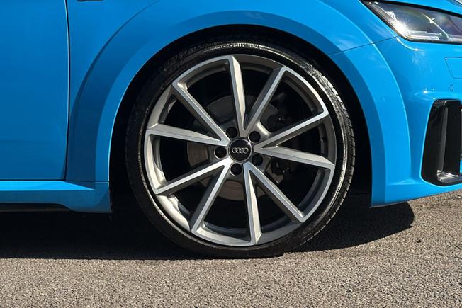 AUDI TT Photo 5