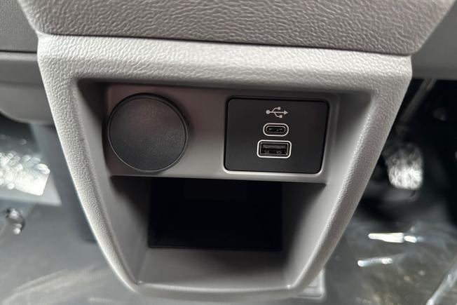 Volkswagen Transporter Photo 25