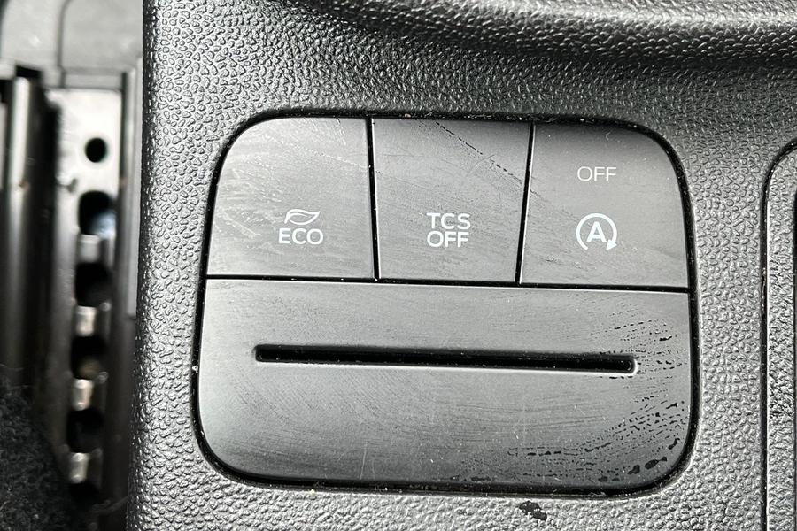 Ford Fiesta Photo autoimg-2d67885d3153ed796ed10467106e48ae899ab919.jpg