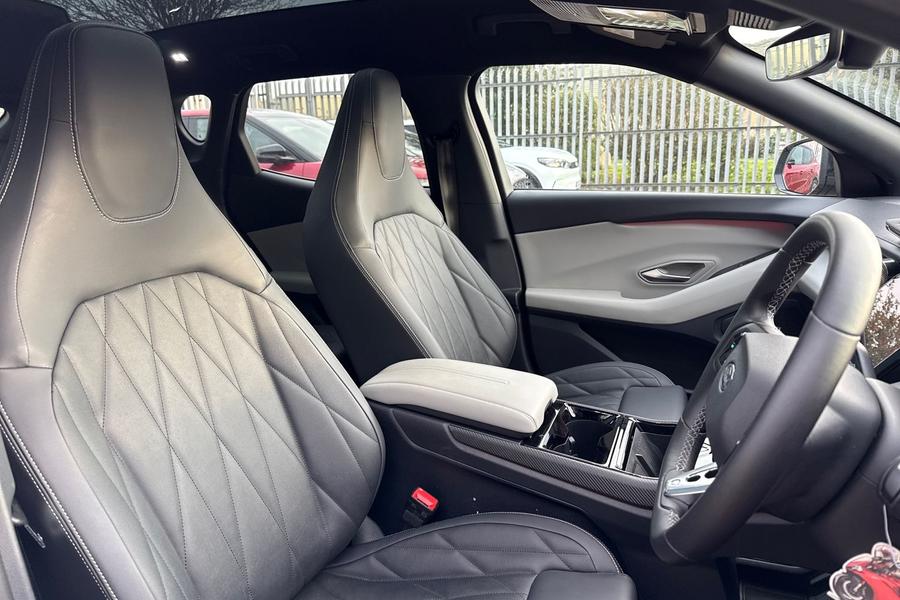 Ford Capri Photo autoimg-2d6b503ae9d26f29a0762e6f8e156cc50407b8b7.jpg