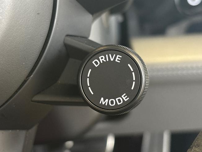 PORSCHE Taycan Photo 39
