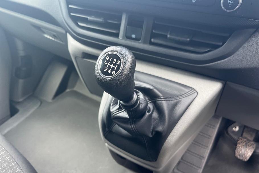 Used Ford TRANSIT CUSTOM LA24XTX 36