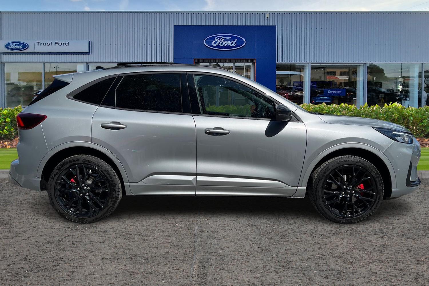 Ford Kuga Photo 2