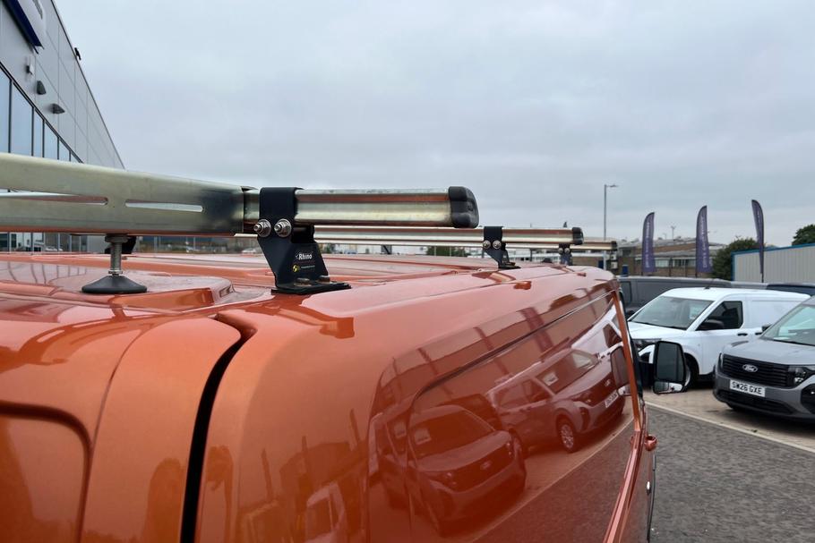 Used Ford TRANSIT CUSTOM SD71GZG 9