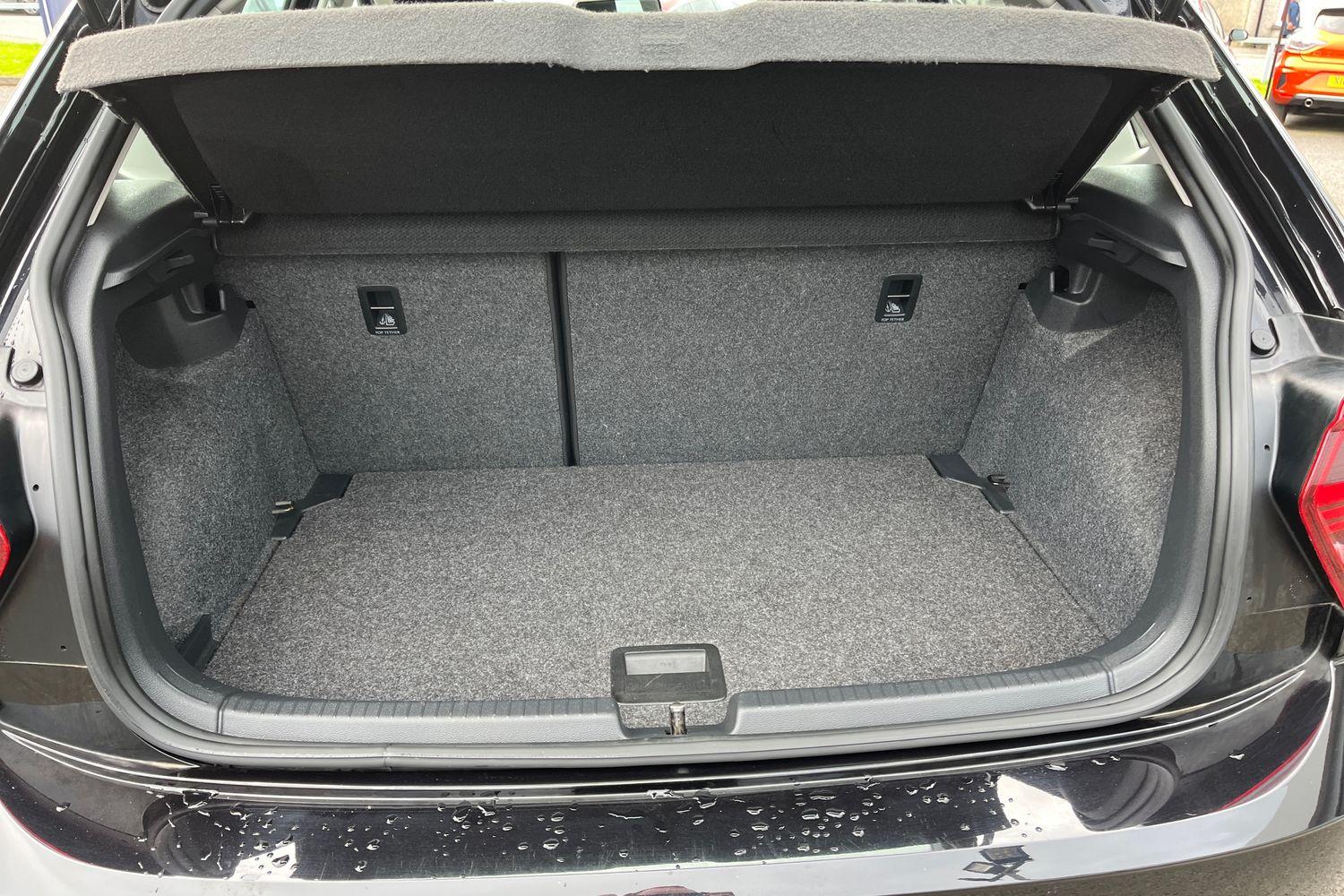 Volkswagen POLO Photo 20
