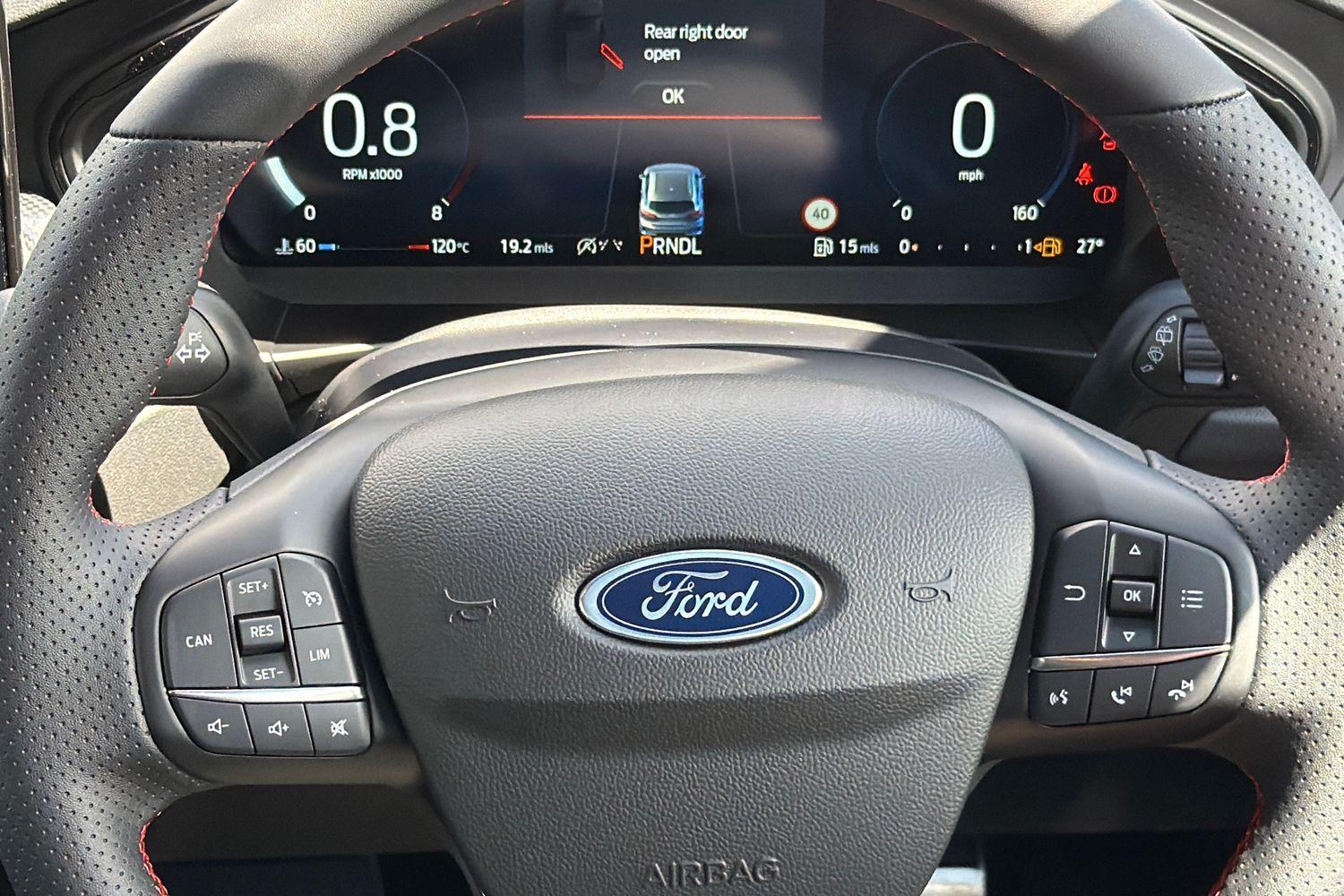 Ford FOCUS Photo 11
