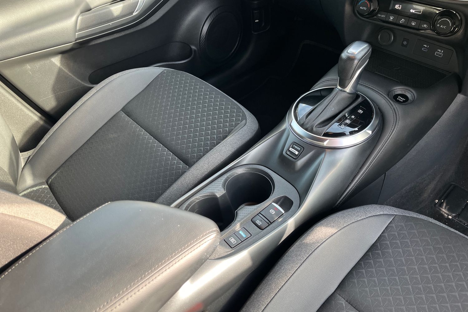 Nissan Juke Photo 35