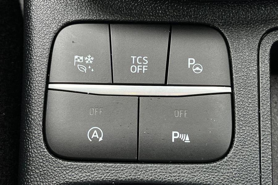 Ford Fiesta Photo autoimg-2d78c9a6dde452db4b63bd9230b1746dd8d1ef03.jpg