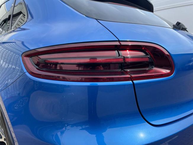 PORSCHE Macan Photo 24