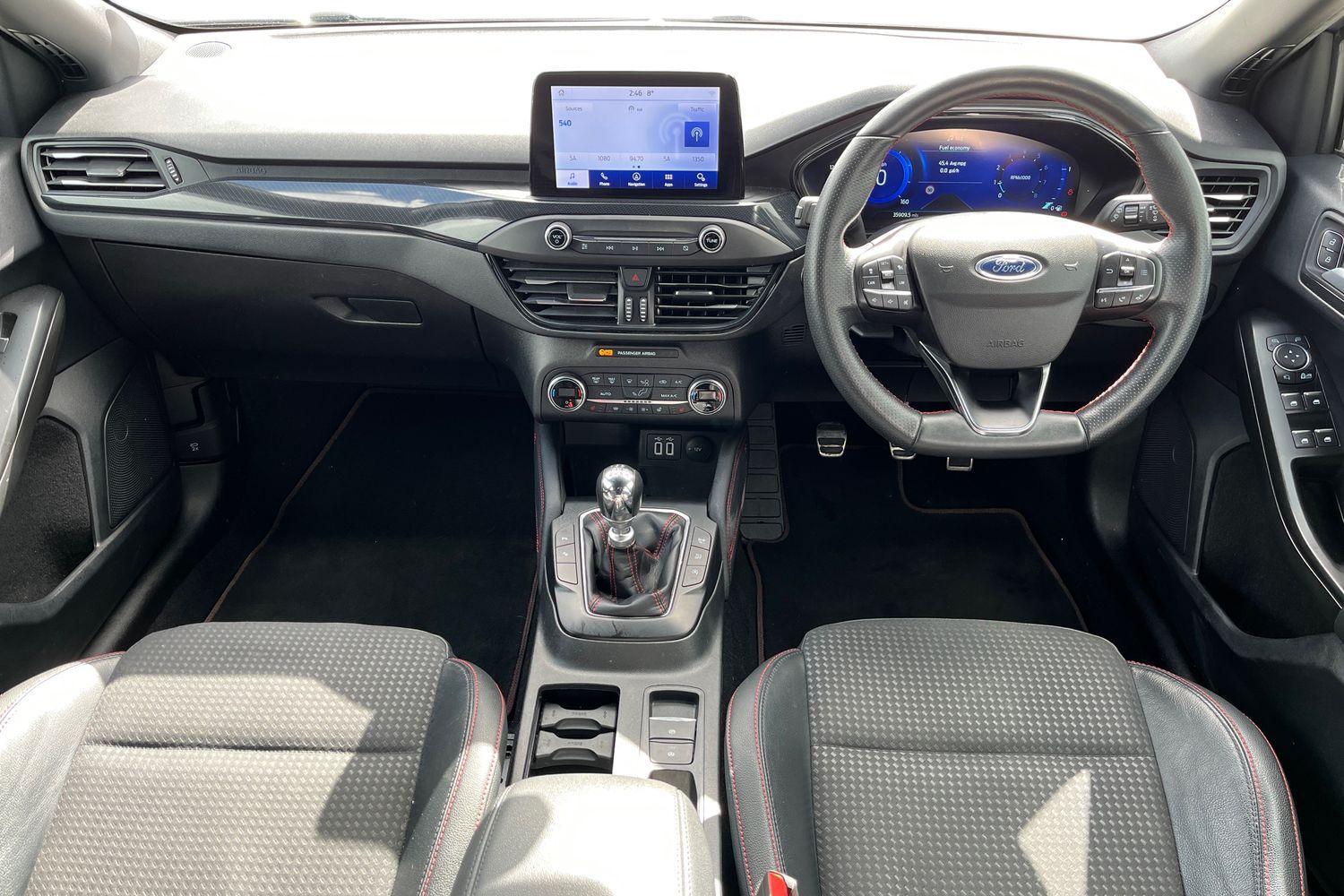 Ford FOCUS Photo 9