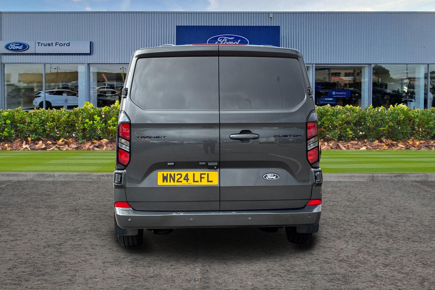 Ford TRANSIT CUSTOM Photo 12