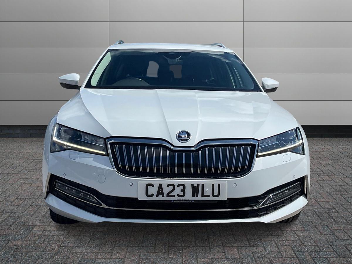 Skoda Superb Photo 7