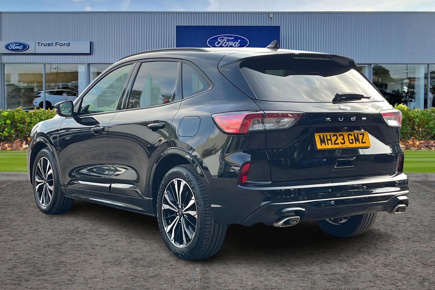 Ford KUGA Photo 1