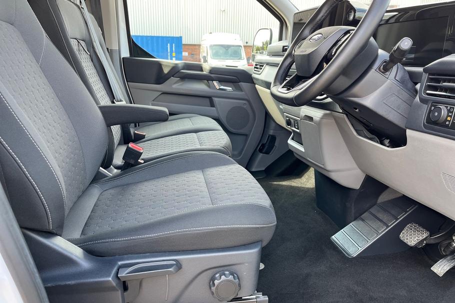 Used Ford TRANSIT CUSTOM WP75CNO 32