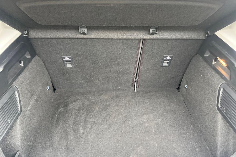 Ford Focus Photo autoimg-2d8befe5ecf5d95600d3c139a425ffc363b0400c.jpg